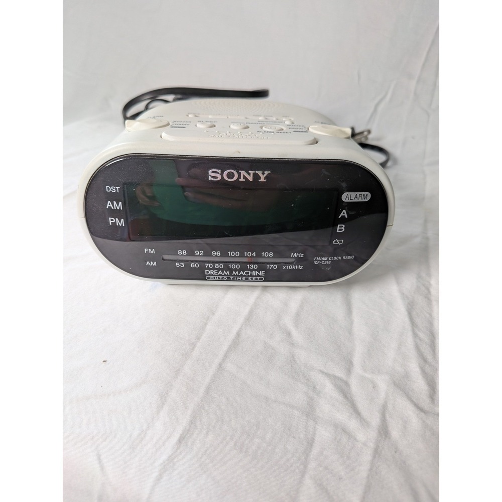 Sony Dream Machine ICF-C318 FM/AM Dual Alarm Clock Radio White Auto Time Set